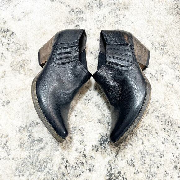 Very Volatile LA Black Boots ankle booties Leather Size 8 - Picture 5 of 10